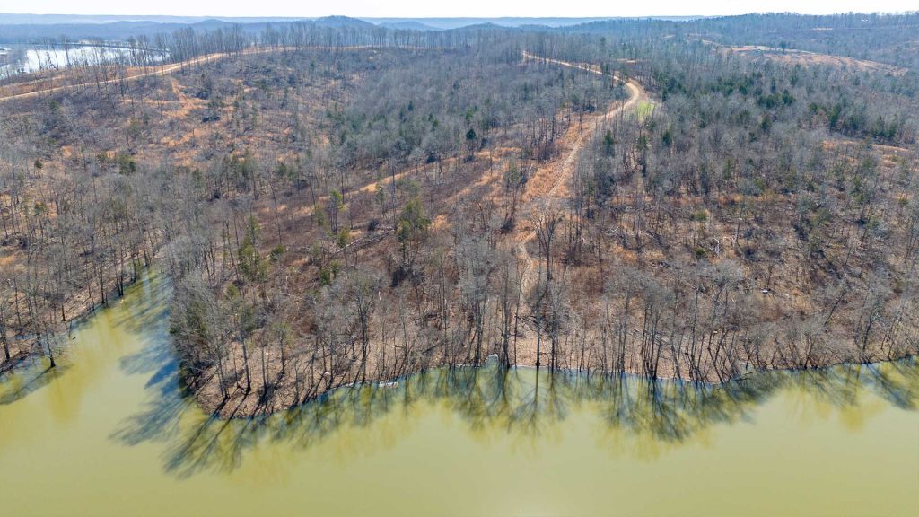 Grand-Haven-Point-70