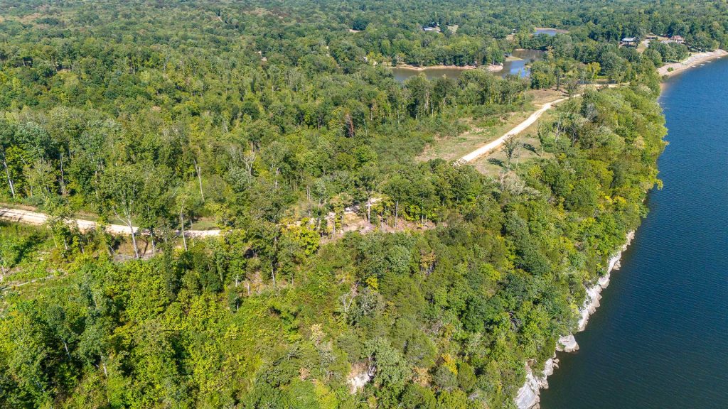 Grand-Haven-Point-16